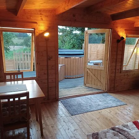 Norwell View Farm Glamping With Hot Tubs Hotel Бат Екстериор снимка