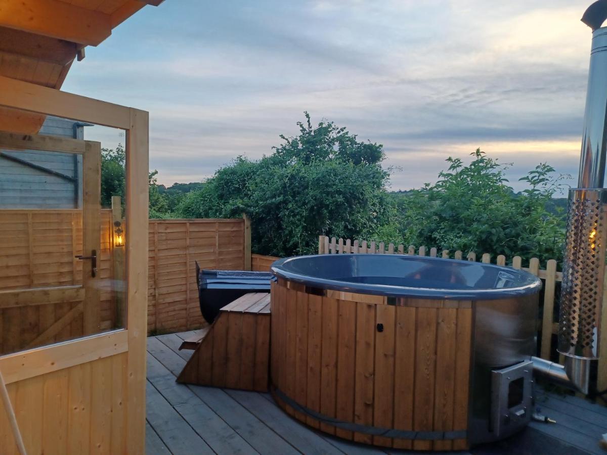 Norwell View Farm Glamping With Hot Tubs Hotel Бат Екстериор снимка